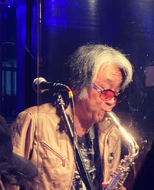 571EE92B-0E75-4B09-9C47-0146A51D7859