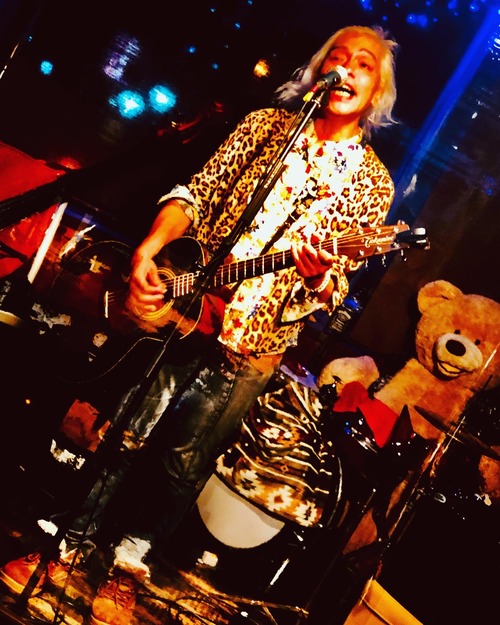 D3B0746C-1FDC-4664-9624-88EE2279EA5D