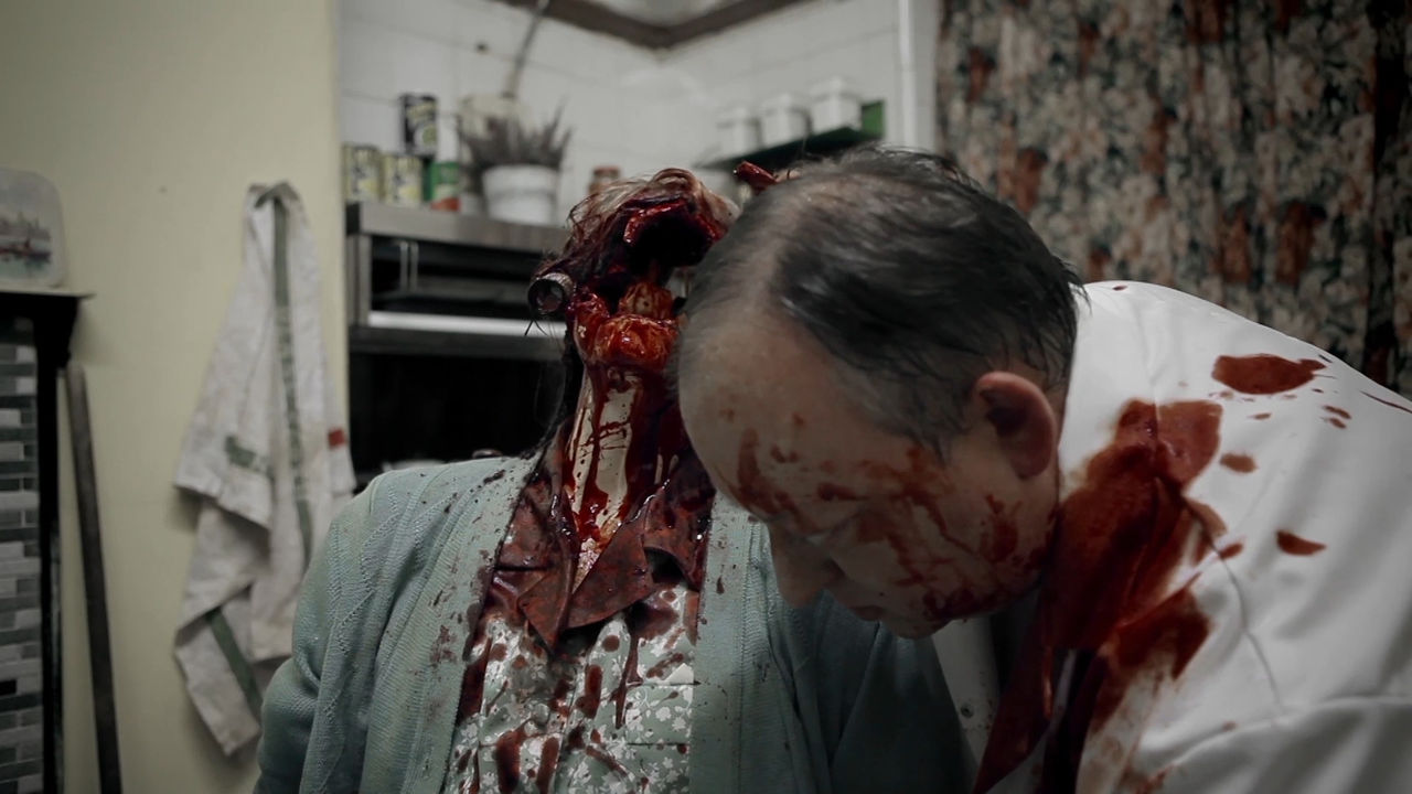 ムカデ人間２～カラー・ヴァージョン : 血みどろホラー映画を観よう!!