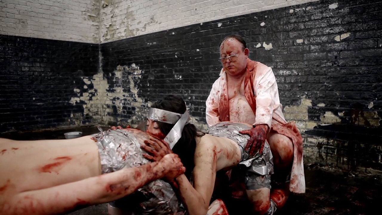 ムカデ人間２～カラー・ヴァージョン : 血みどろホラー映画を観よう!!