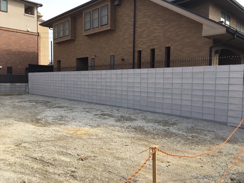 ブロック塀_200319_0003