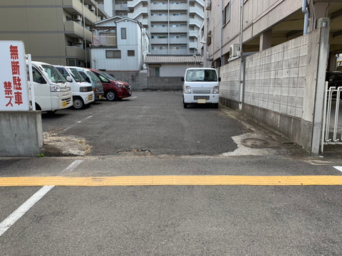 栄ガレージ_181030_0011