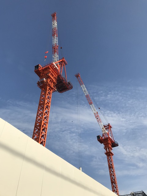 1CDC4B8D-EB76-49E0-A046-EE0BE5DF7B49