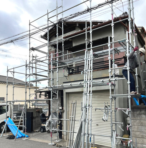 C37C08DD-8228-4800-9693-83DB293908D9