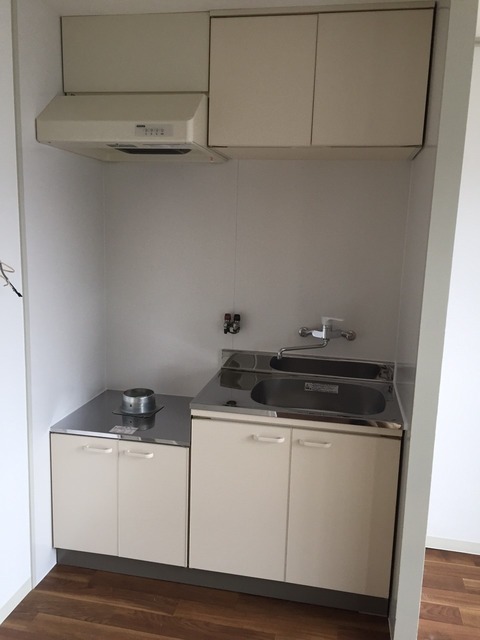 ギャグナービル401号室_6806