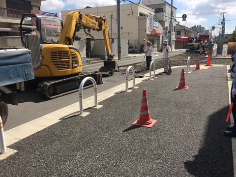 中長尾町舗装工事_190827_0034