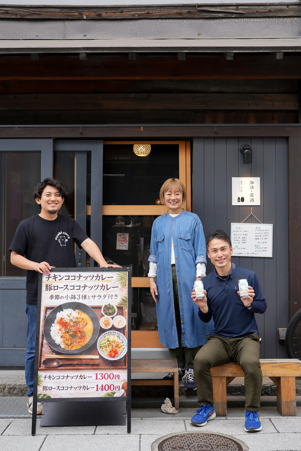 【珈琲と麦酒】【みゃびカレー】【ひでじビール】【路地裏カレーTIKI】【cafeハチミツボタン】【博多餃子工房 たね屋】【葉隠うどん】