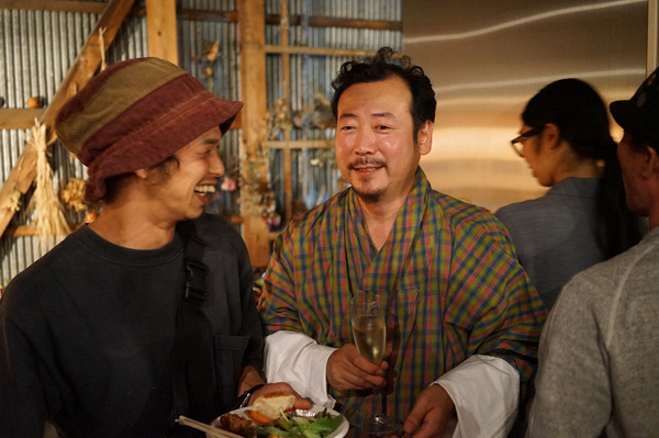 「ヒロタタカシ&ニシダミチコ 結婚パーティ」