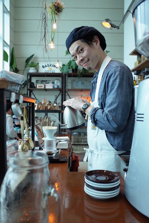 baskingcoffeeR0016340