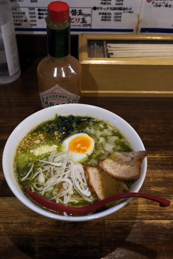 仕事終わって志賀島からの【麺屋 伍利羅 大岳本店】でジェノバラーメン