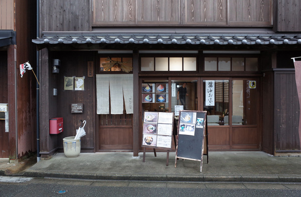 �Ų���R0012671