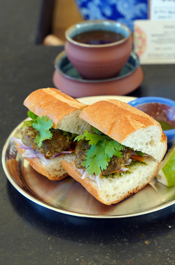 ī8������ĶȤ��Ƥ��륫�졼Ź�ڤ����ʤĤ��ۤǤ��뤴�ӡ���ϡڥ��졼����å� �ɥ��˥�ۤǥ�����̵���11/16�ϡؤ�᥿�������٤ǥ��졼�ե���������餷���衣