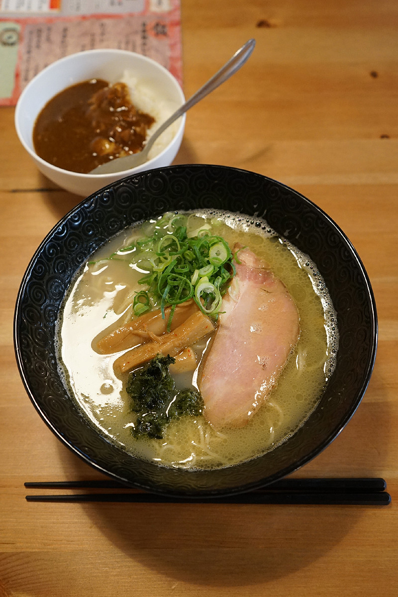 万太郎 Net 東比恵 中華そば かなで で 浅利出汁の鶏白湯