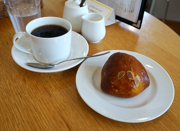 BOOKSKUBRICK(ブックスキューブリック)