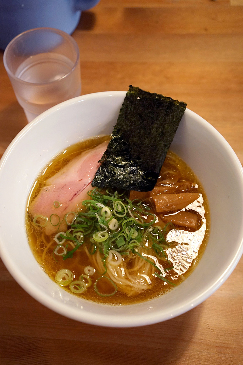 万太郎 Net 東比恵 中華そば かなで で中華そば630円を食べて松尾店主と 巴蜀 の話 万太郎 Net 東比恵 中華そば かなで で中華そば630円を食べて松尾店主と 巴蜀 の話