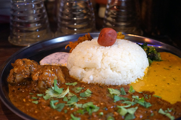 カレーNADO