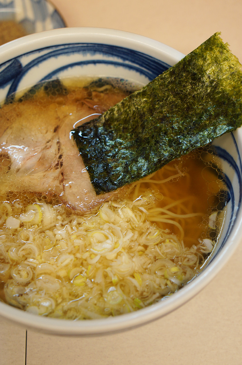 万太郎 Net 春日市須久 ラーメンかなで食堂 で限定 鶏ガラ中華そば 万太郎 Net 春日市須久 ラーメンかなで食堂 で限定 鶏ガラ中華そば