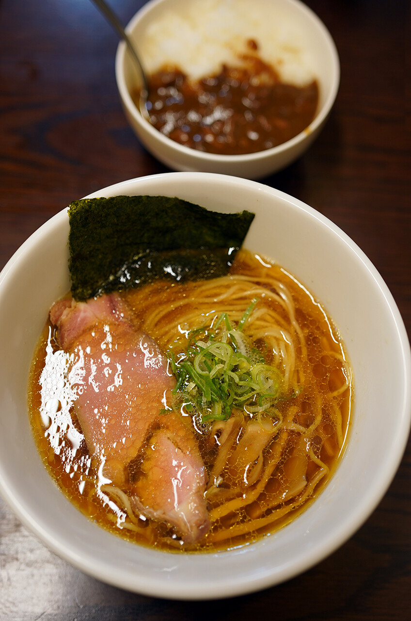 万太郎 Net お昼は Japan Rice Curry の カレー専門店スパイス からの Coffee Cake Stand Lulu 夜は 中華そば かなで からの 珈琲小林 万太郎 Net お昼は Japan Rice Curry の カレー専門店スパイス からの Coffee Cake Stand Lulu 夜は 中華そば かなで からの 珈琲小林
