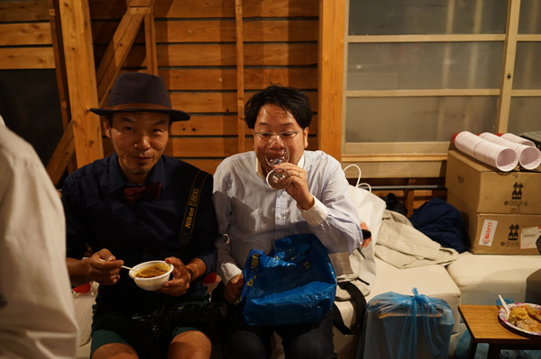 「ヒロタタカシ&ニシダミチコ 結婚パーティ」