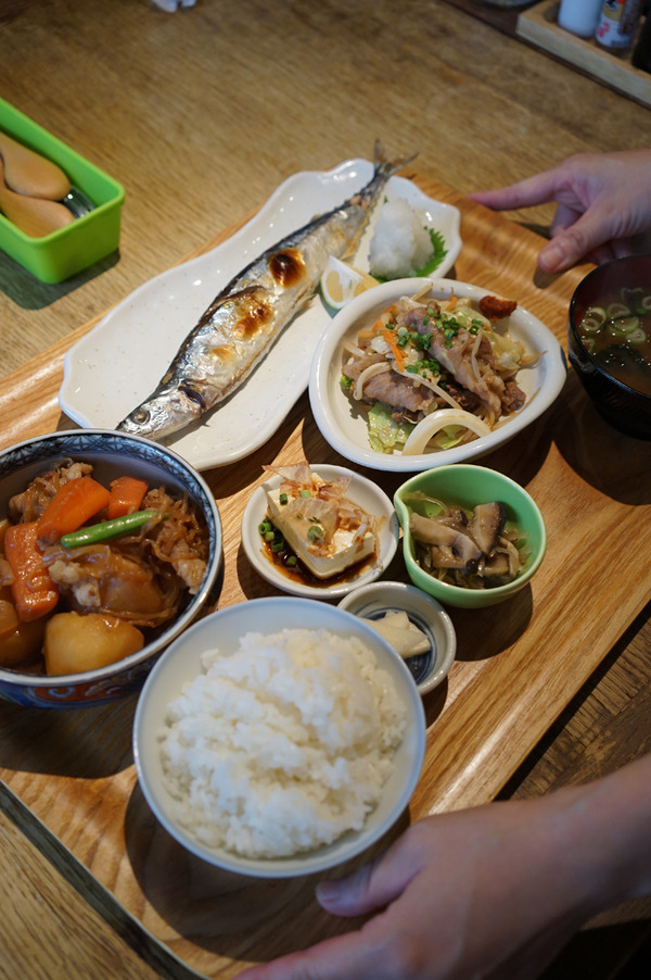 かえる食堂 蓮