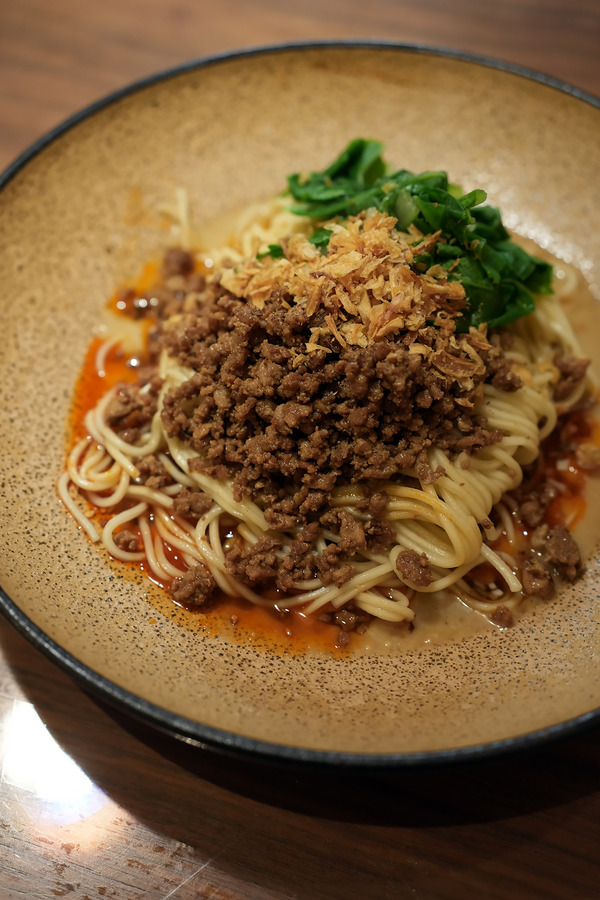 【中国料理 一輩子 吉華】で晩ごはん。【グリルボブソン】【じゃらん食堂】【TONAKAI HOTEL】【珈琲いわくま】