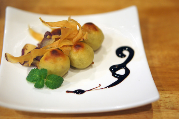 ���ڡ� �