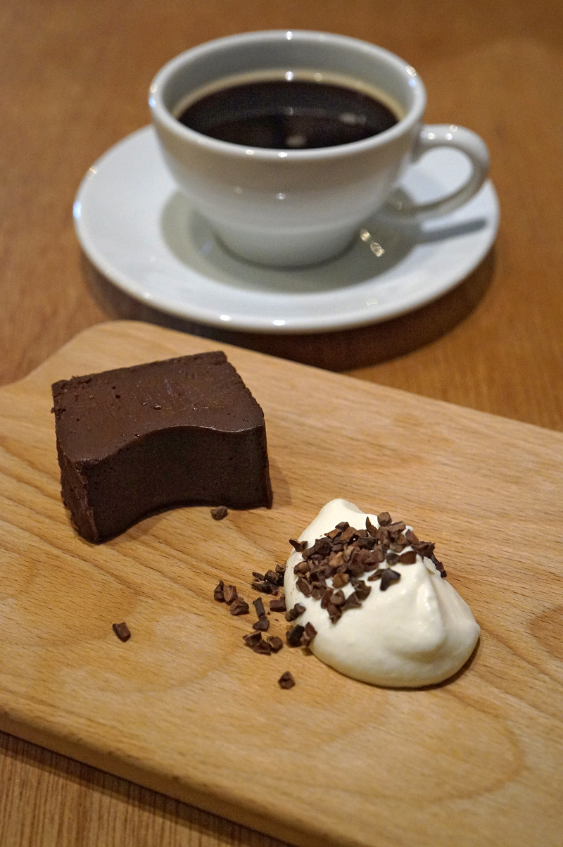 万太郎 Net 新店 高宮に出来た Chocolate Bar は カフェバーならぬチョコバー 万太郎 Net 新店 高宮に出来た Chocolate Bar は カフェバーならぬチョコバー