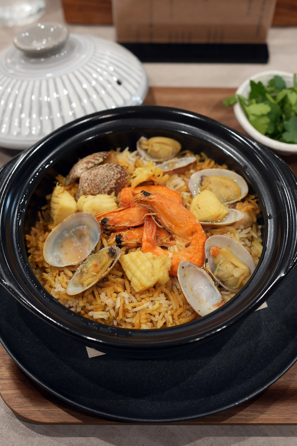 �����羦Ź����POPUP��Υ��ܥ��꡼��Ź�ڥӥ���Ʋ�ۤȡ�FLEA MART.�ۡڹ��忩�ʡ�