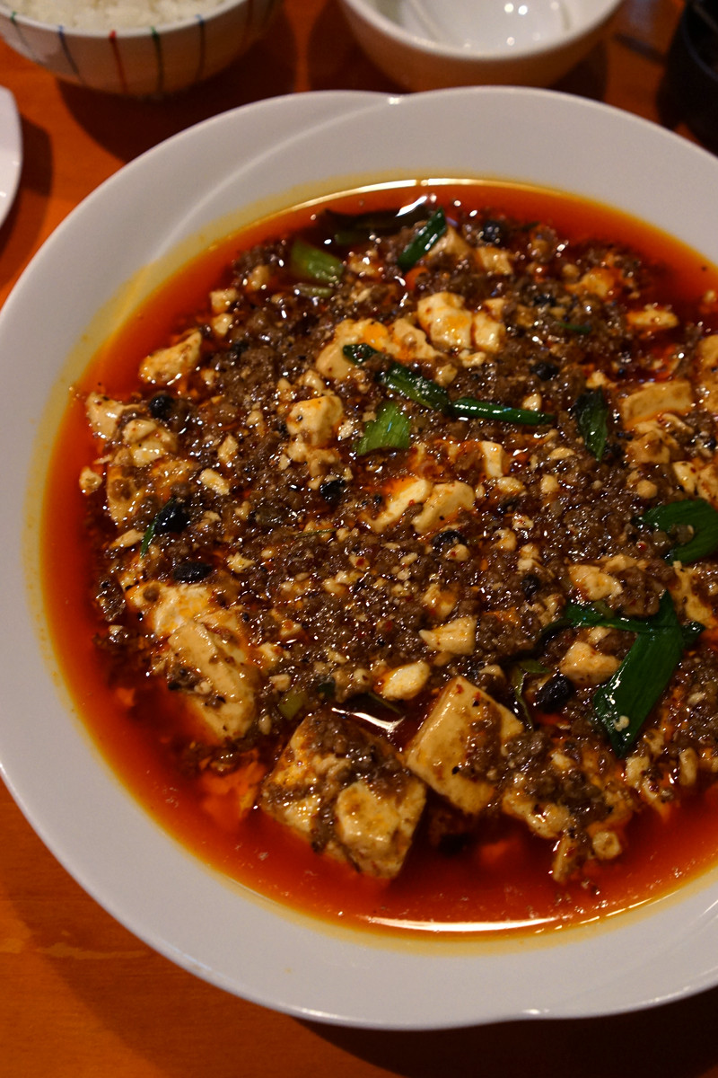 万太郎 Net 四川料理 巴蜀 で80年前の 陳麻婆豆腐 にめちゃめちゃ痺れた 昼は かもめ食堂 帰りに 美松コーヒー 万太郎 Net 四川料理 巴蜀 で80年前の 陳麻婆豆腐 にめちゃめちゃ痺れた 昼は かもめ食堂 帰りに 美松コーヒー