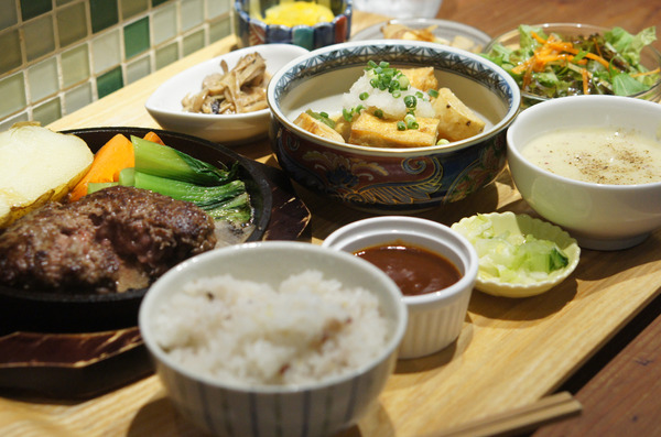 かえる食堂 蓮