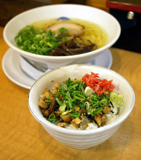 白ラーメンとミニ豚丼