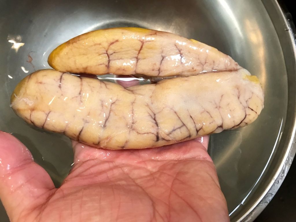 珍味 ブリの卵でカラスミ作り 魚喰い