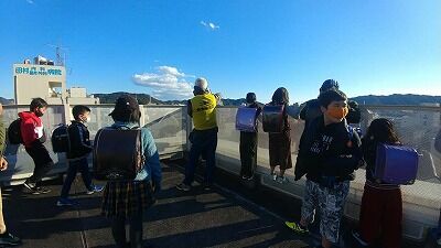 simoiti komyunitexi senta-