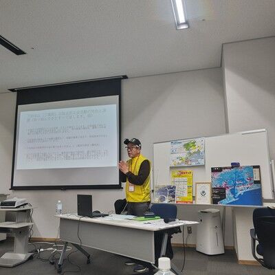 s-2a02dd33-09f1-4ea1-8dd5-0b72f66619cc