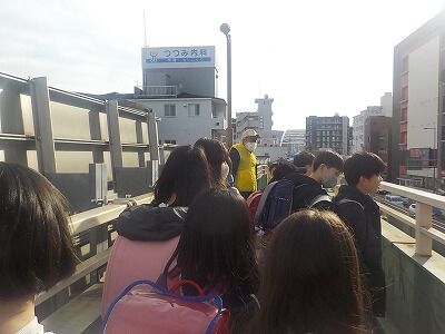 知寄町歩道橋