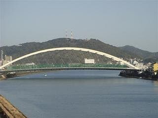 d9b6e81e8b240f07ee67eba0d6ff6bc2