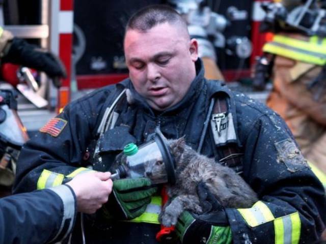 firefighters_know_that_each_and_every_life_matters_640_04