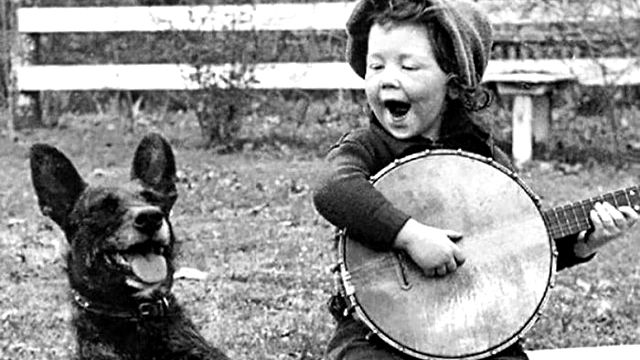 historical-children-playing-photography-58a4177a02463__700_ea