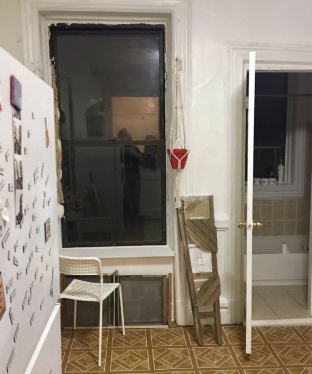 R1f73Vi_e