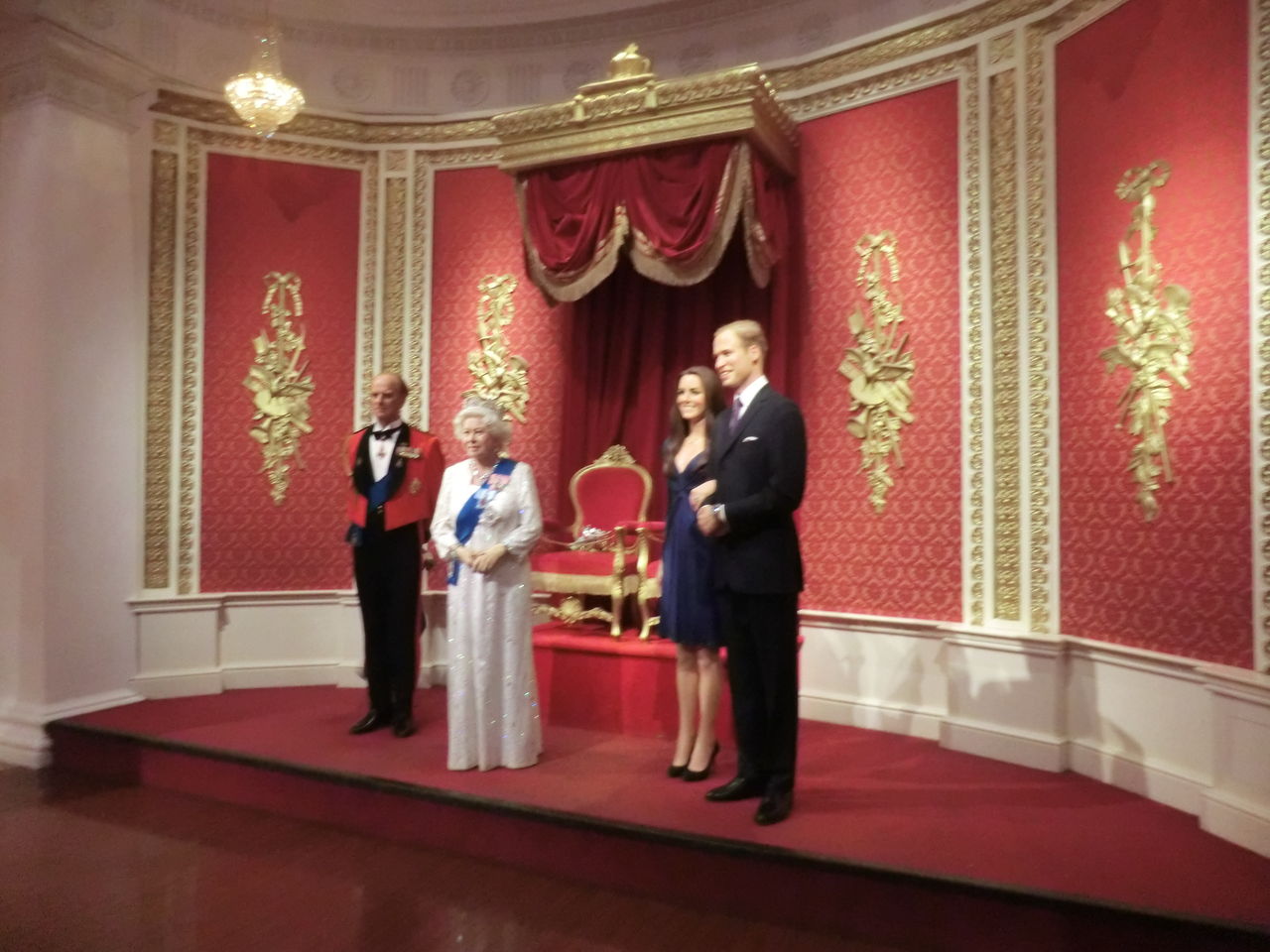 ロンドン美術館巡り３ マダム タッソー蝋人形館 かおるんの 美術館へ行こう