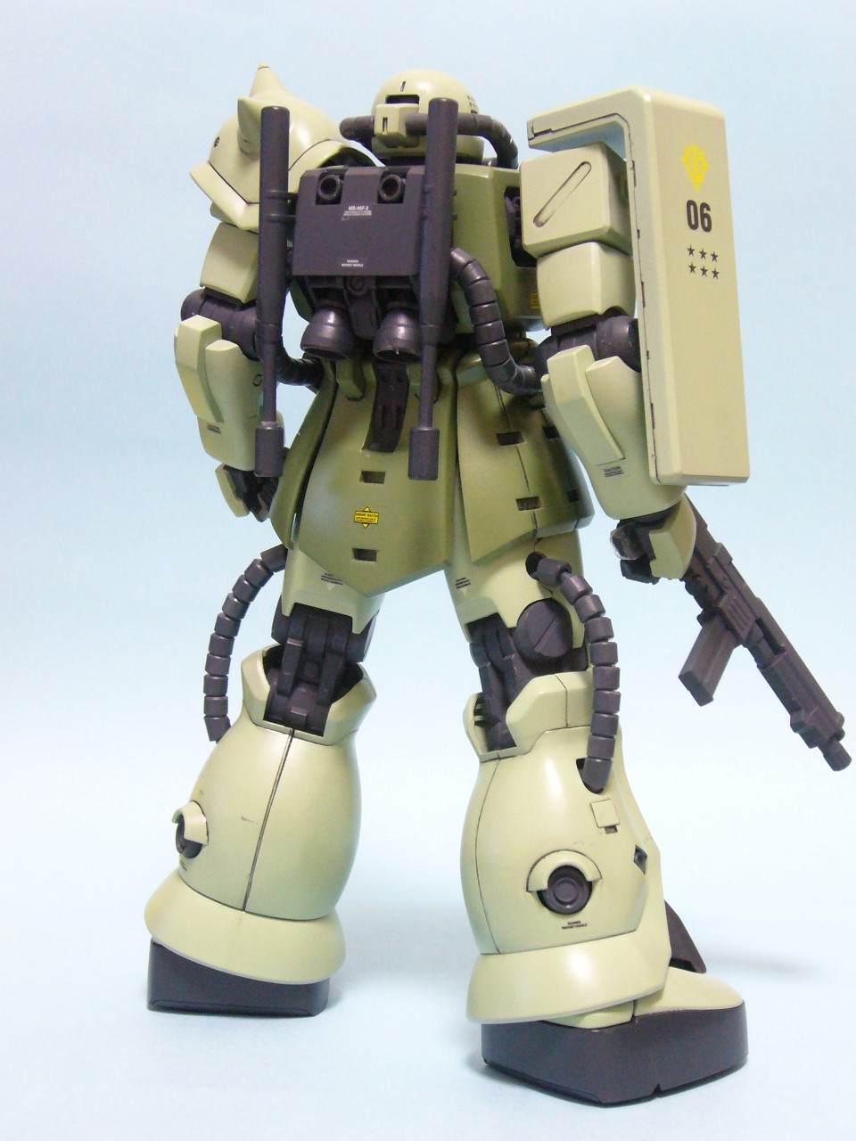 【人気キット】 MG MS-06F-2 ザクⅡF2型 MS-06F-2 ザクIIF2型 (MG) (ガンプラ) - ホビーサーチ ガンプラ他