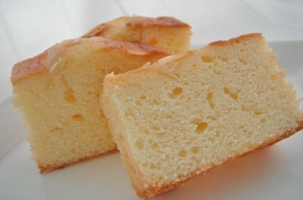 バターたっぷりパウンドケーキ シフォンの香り