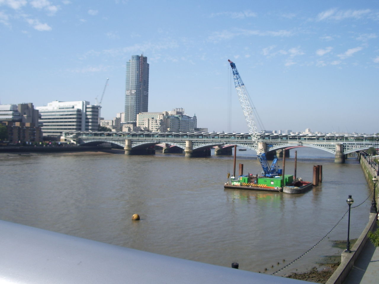 ｾﾝﾄ ﾎﾟｰﾙ St Paul ﾐﾚﾆｱﾑﾌﾞﾘｯｼﾞ Millenium Bridge ﾃｰﾄﾓﾀﾞﾝ Tate Modern ﾛﾝﾄﾞﾝ 穴場 ﾀﾀﾞｶﾞｲﾄﾞ写真編 London Photo Guide Blog Nemi