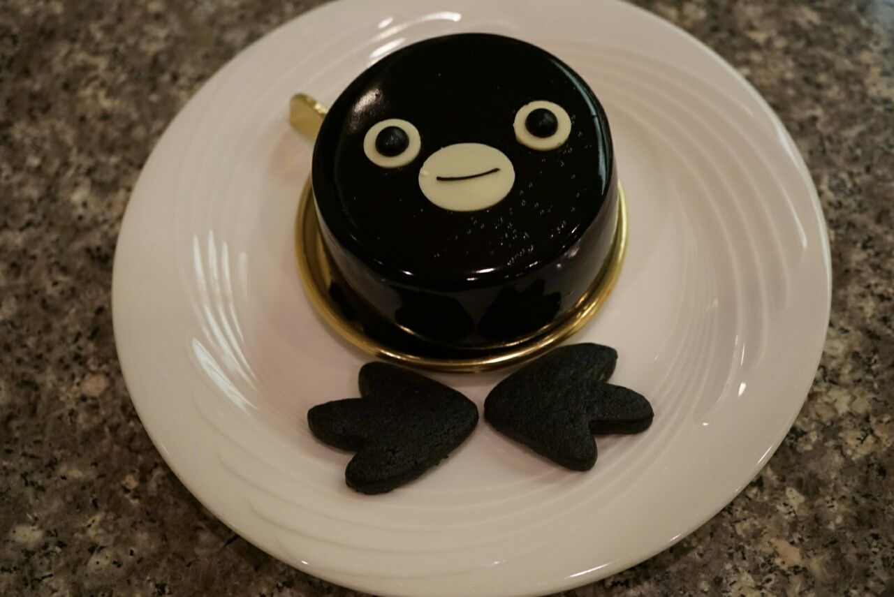 池袋 メザニンラウンジ すずかけ Suicaペンギンのケーキが食べれちゃう 女子会にもぴったりなホテルメトロポリタンのラウンジ 東京食べ歩きブログ明日どこに行こう