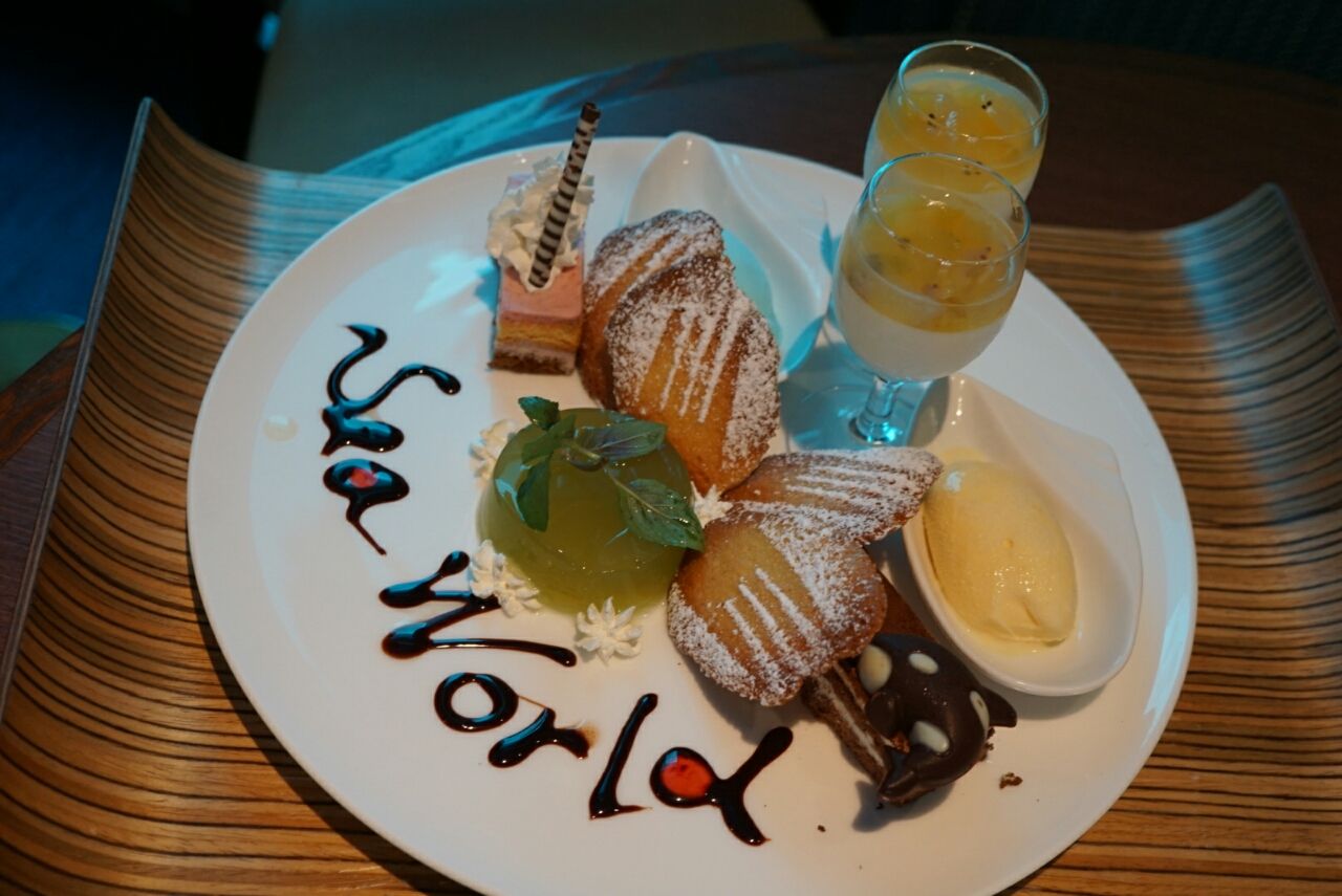 安房鴨川 オーシャン シャチを見ながら食事が出来る 鴨川シーワールドのレストラン 東京食べ歩きブログ明日どこに行こう