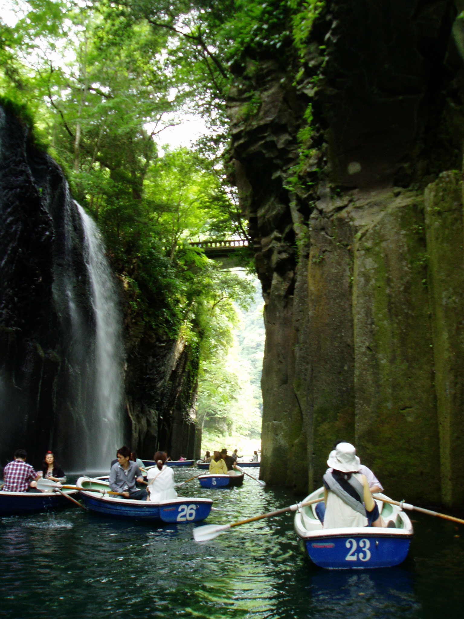 家族旅行 宮崎 橙色のカフェ