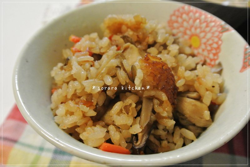 富士宮やきそば 鶏ごぼうの炊き込みご飯 そらのおうちカフェごはん