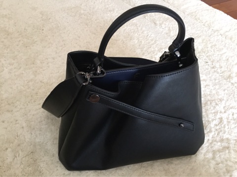 {5006ED0D-6AA2-41E5-A5B9-6C531443F34A}