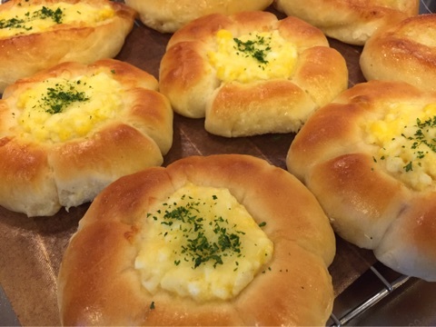 {32BC0364-7FFC-4AA1-B7EB-0DA242B4E2DE}