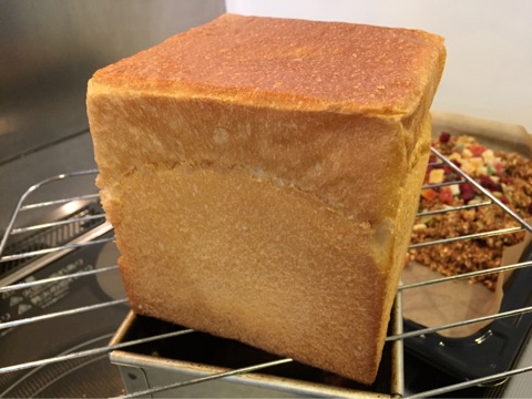 {9470A9AA-B0C3-466E-BC44-3C2D7F40A8FC}